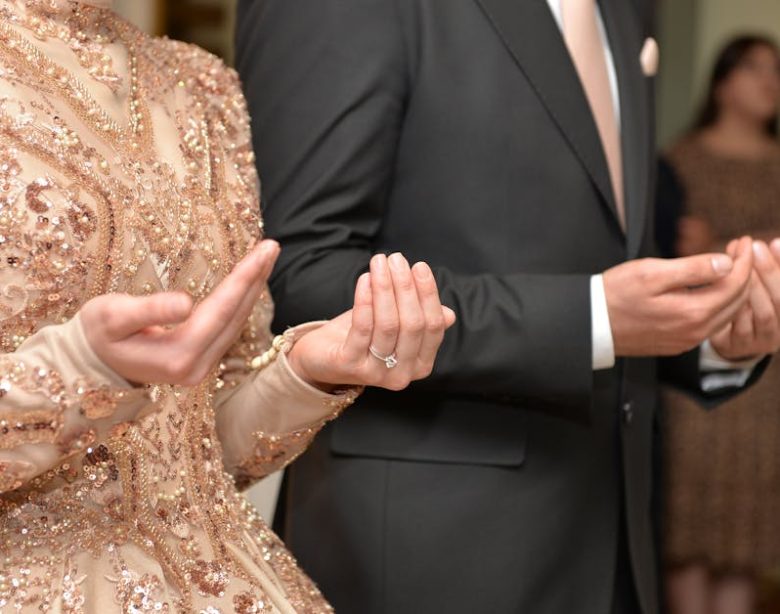 Black Dress Suit Design: Cut, Fabric, and Fit Explained