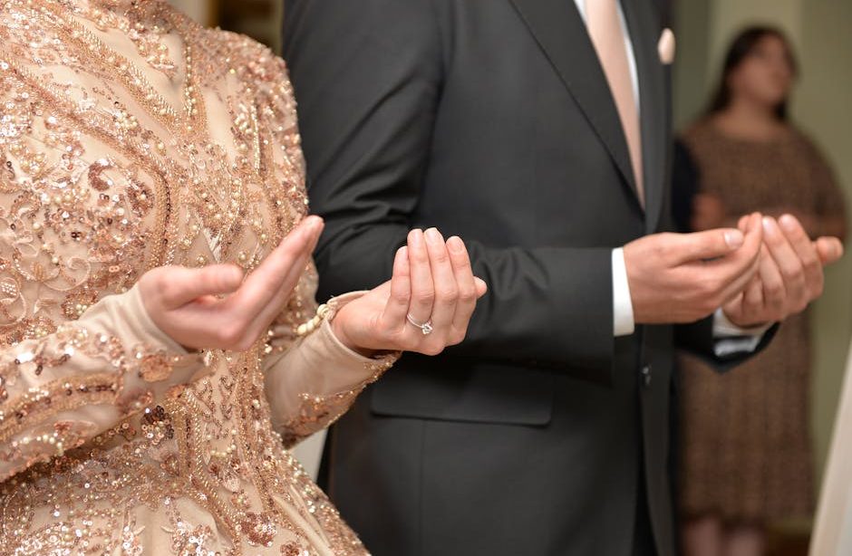 Black Dress Suit Design: Cut, Fabric, and Fit Explained