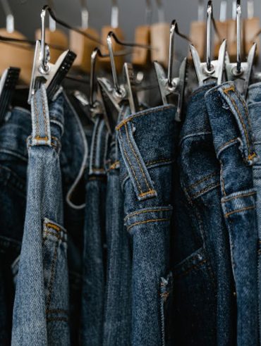 The 10 Capsule Wardrobe Pieces Every Woman Actually Needs The 10 Capsule Wardrobe Pieces Every Woman Actually Needs