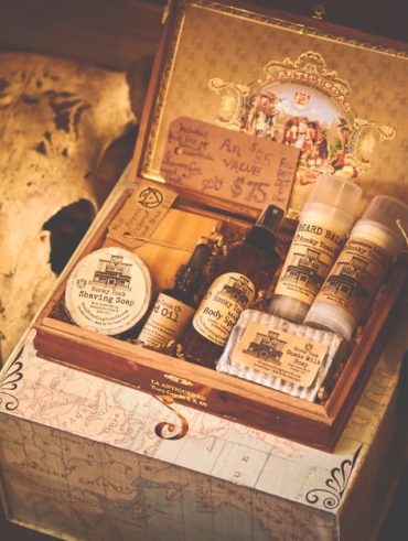 XIKEZAN Beard Grooming Kit Review: All-in-One Growth Oil, Balm & Tools for Men