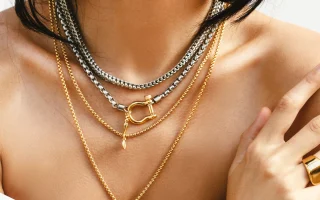 Layered Necklaces Guide Mixing Metals Trends Styling Tips 2026