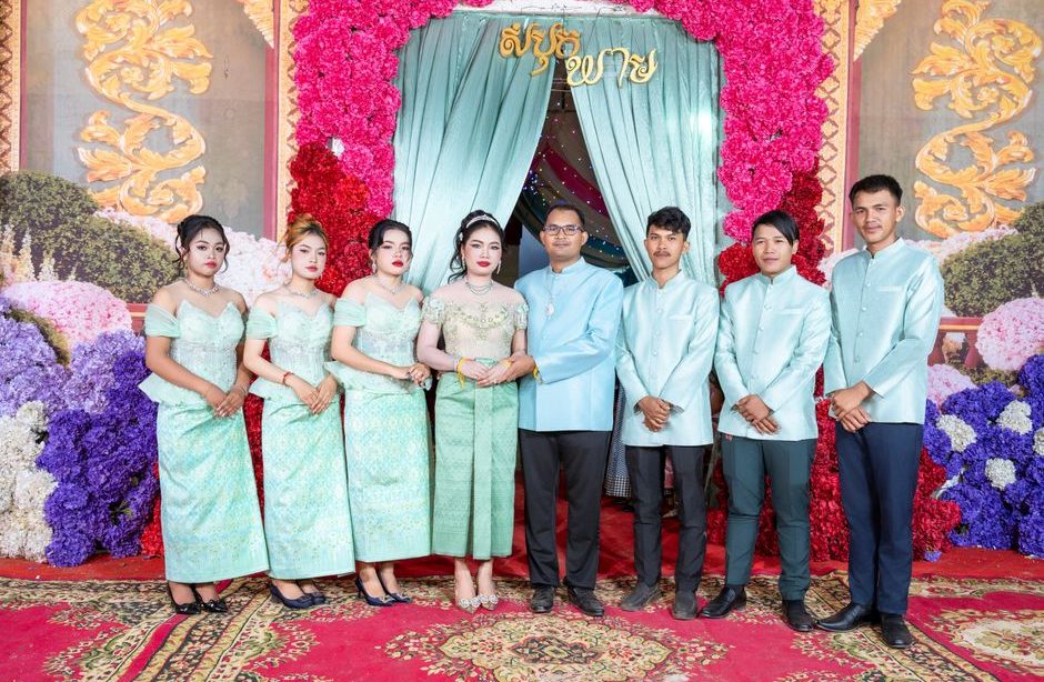Wedding Guest Outfit Hijab: Wedding Guest Hijab Outfits: Decoding Dress Codes Without Breaking Modesty