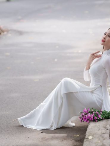 White Shoes and Outfit: The Contrast Rules Nobody Tells You